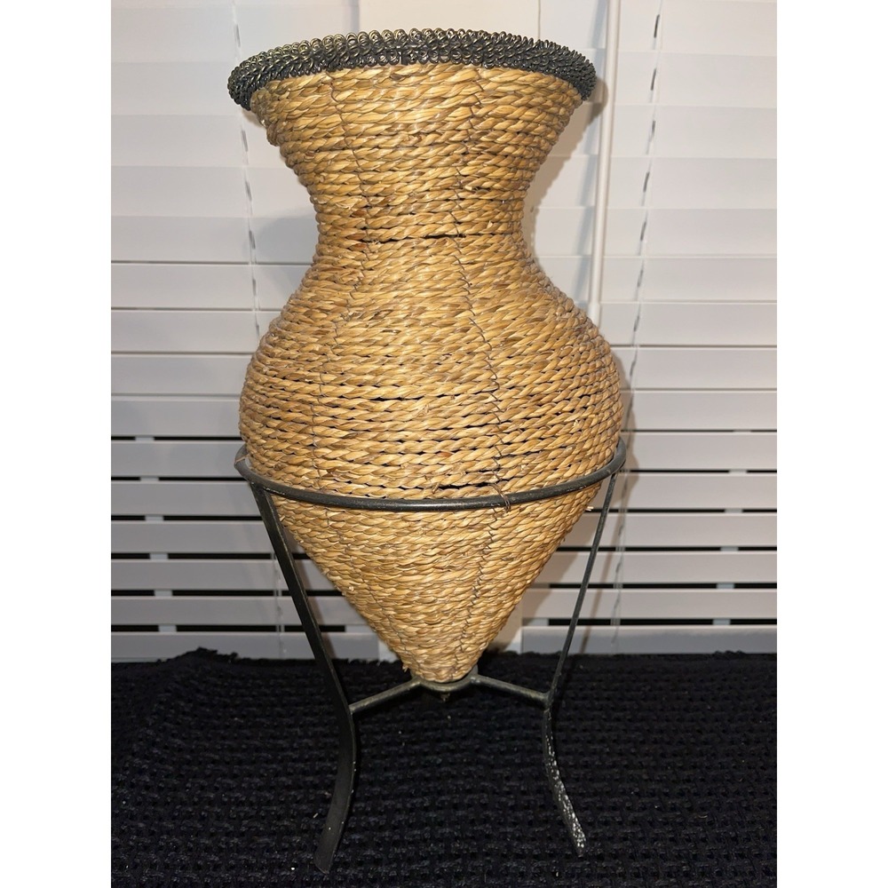 VTG XL Woven Metal & Rope Fiber Basket Shaped‎ Vase/Unbrella Stand W/Tripod Legs